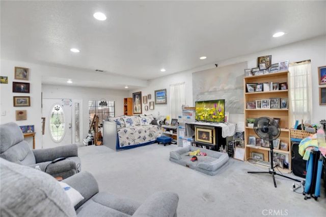 23201 Cardinal Road, Wrightwood, CA 92397