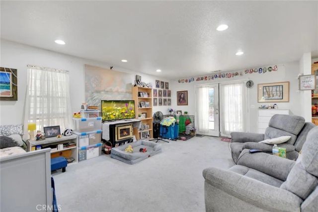 23201 Cardinal Road, Wrightwood, CA 92397