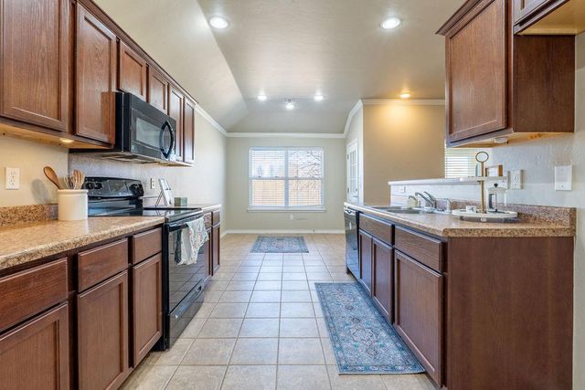 1914 Rain Tree Drive, Shawnee, OK 74804