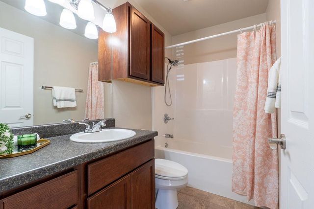 1914 Rain Tree Drive, Shawnee, OK 74804