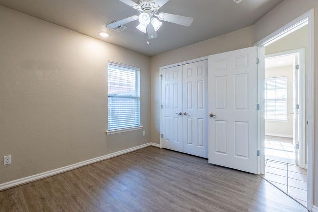 1914 Rain Tree Drive, Shawnee, OK 74804