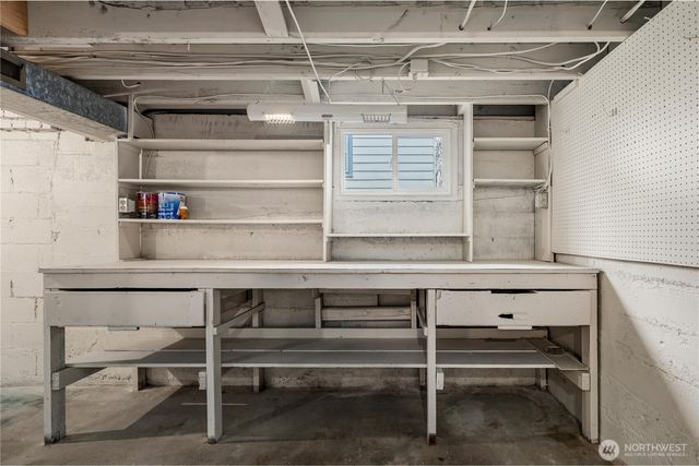 13856 37th Avenue S, Tukwila, WA 98168