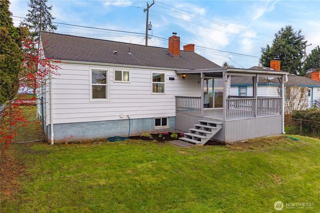 13856 37th Avenue S, Tukwila, WA 98168