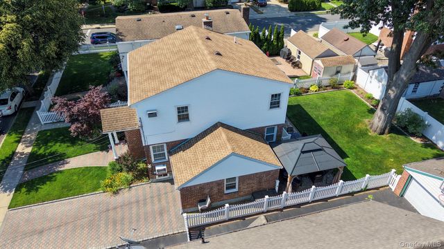 258 Rintin Street, Franklin Square, NY 11010