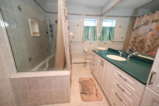 258 Rintin Street, Franklin Square, NY 11010