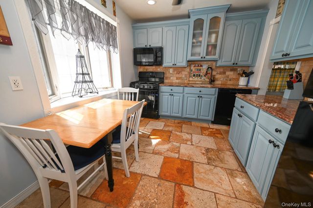 258 Rintin Street, Franklin Square, NY 11010