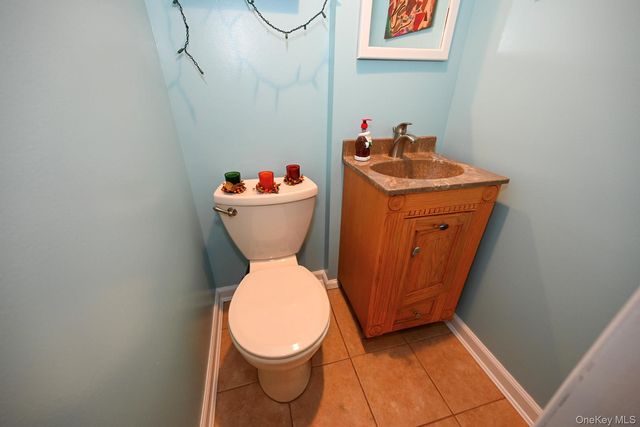 258 Rintin Street, Franklin Square, NY 11010