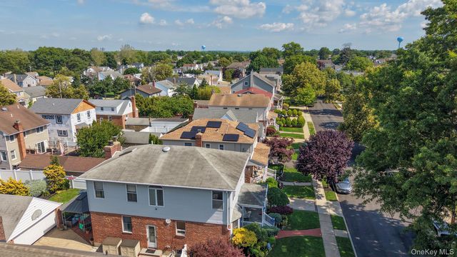 258 Rintin Street, Franklin Square, NY 11010