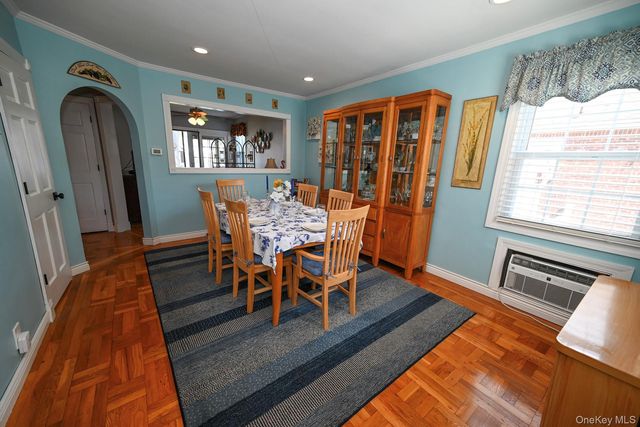 258 Rintin Street, Franklin Square, NY 11010