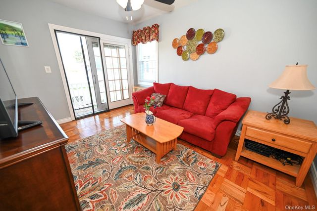 258 Rintin Street, Franklin Square, NY 11010