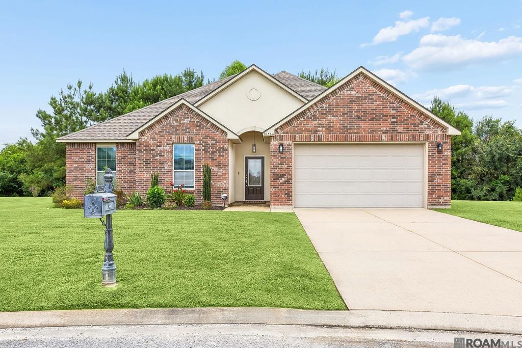 10564 Braves Ave, Denham Springs, LA 70726