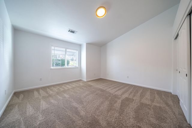 6038 Mid Drive Trail, Redding, CA 96003