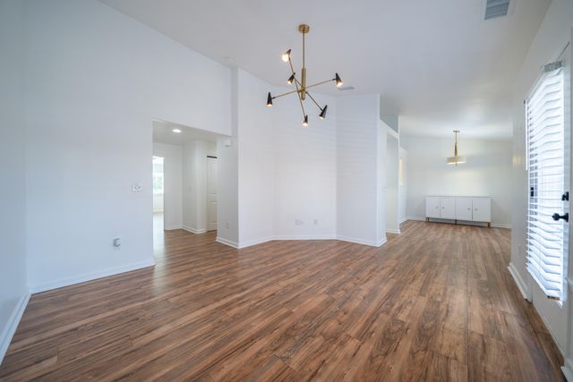 6038 Mid Drive Trail, Redding, CA 96003