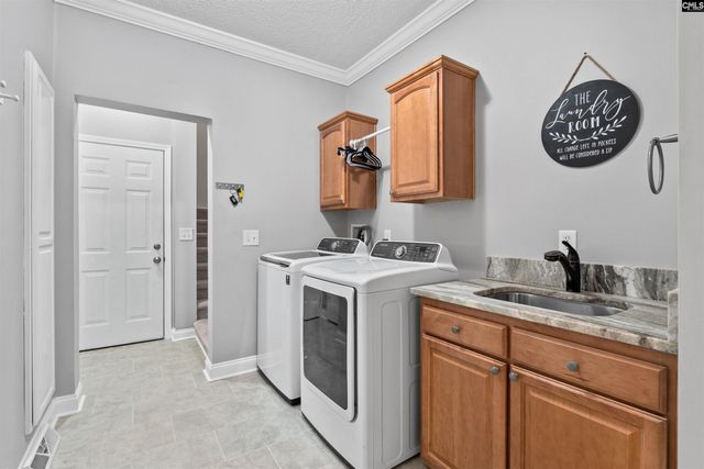 121 Midway Farms Drive, Lexington, SC 29072