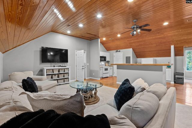 121 Midway Farms Drive, Lexington, SC 29072