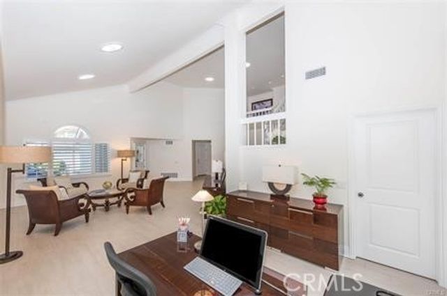11 Wickland, Irvine, CA 92620
