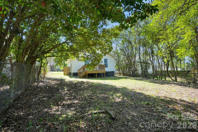 280 Buffalo Avenue NW, Concord, NC 28025