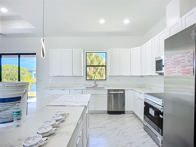 10404 MONTICELLO DRIVE, Port Charlotte, FL 33981