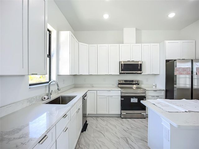 10404 MONTICELLO DRIVE, Port Charlotte, FL 33981