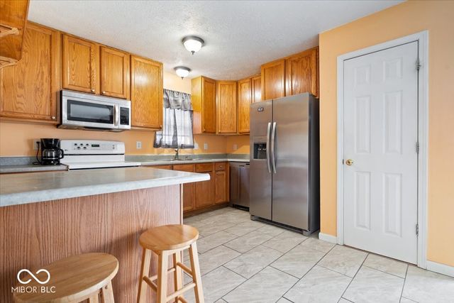 5208 Hodson Place, Indianapolis, IN 46241