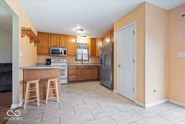 5208 Hodson Place, Indianapolis, IN 46241