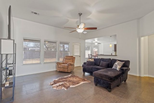 205 Vista Ridge Drive, Venus, TX 76084