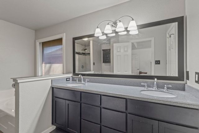 205 Vista Ridge Drive, Venus, TX 76084