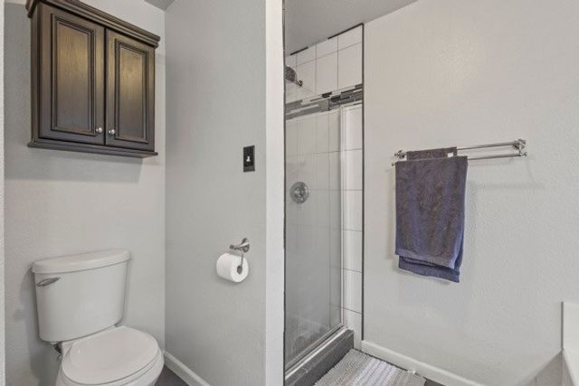 205 Vista Ridge Drive, Venus, TX 76084