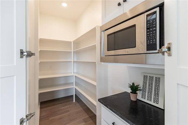 15412 W 161st Terrace, Olathe, KS 66062