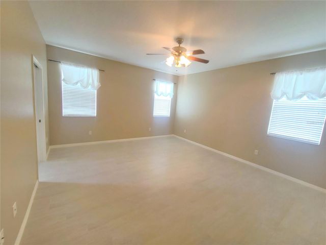 898 MOSES LOOP, The Villages, FL 32162