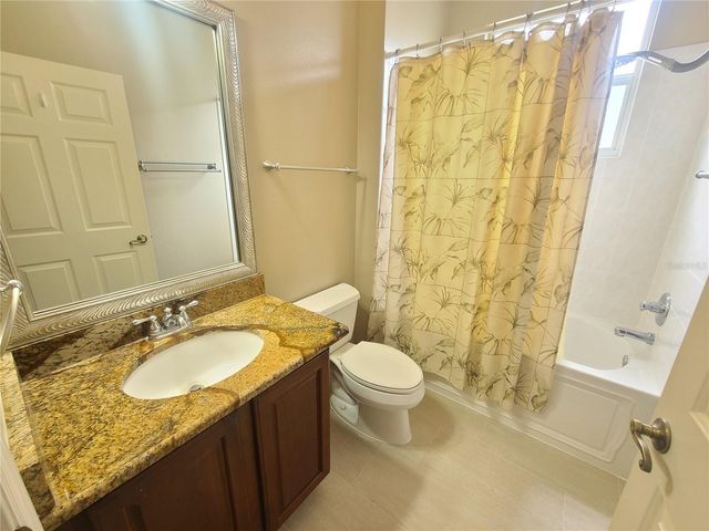 898 MOSES LOOP, The Villages, FL 32162