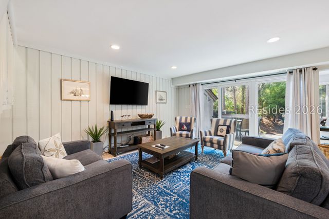 225 S Sea Pines Dr Apt 1401, Hilton Head Island, SC 29928