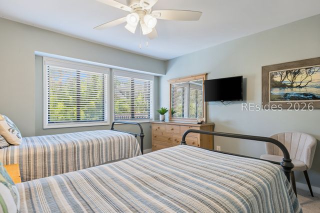 225 S Sea Pines Dr Apt 1401, Hilton Head Island, SC 29928