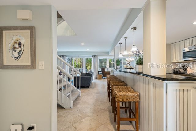 225 S Sea Pines Dr Apt 1401, Hilton Head Island, SC 29928