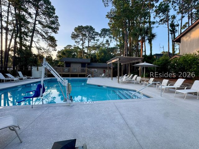 225 S Sea Pines Dr Apt 1401, Hilton Head Island, SC 29928