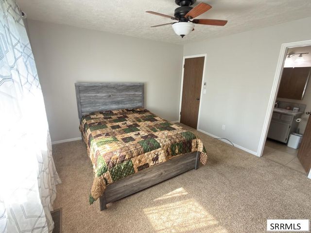 4818 Freedom Avenue, Chubbuck, ID 83202