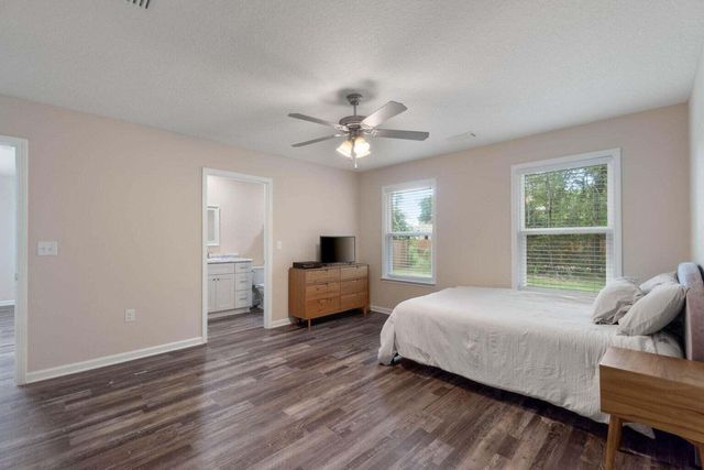 952 Mapoles Street, Crestview, FL 32536