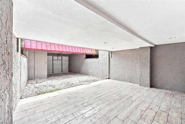 170 E DAVIS BOULEVARD, Tampa, FL 33606