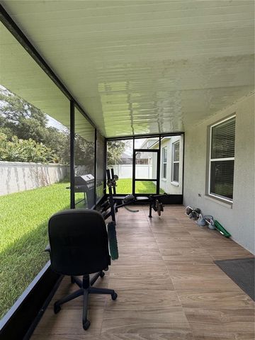 422 WESTCHESTER HILLS LANE, Valrico, FL 33594