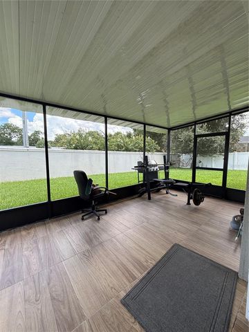 422 WESTCHESTER HILLS LANE, Valrico, FL 33594