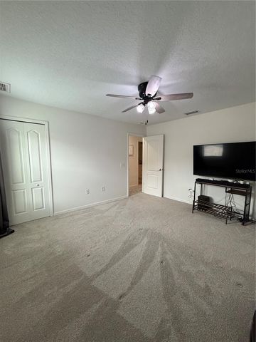 422 WESTCHESTER HILLS LANE, Valrico, FL 33594