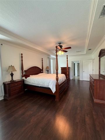 422 WESTCHESTER HILLS LANE, Valrico, FL 33594