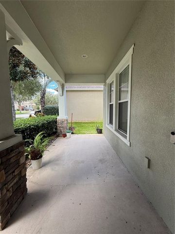 422 WESTCHESTER HILLS LANE, Valrico, FL 33594