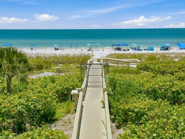 780 Collier BLVD 202, Marco Island, FL 34145