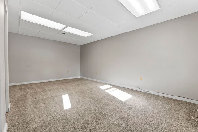 4765 Bowser Avenue, Fort Wayne, IN 46806