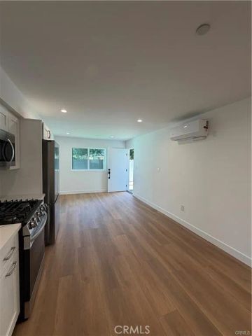 14165 Erwin Street A, Valley Glen, CA 91401