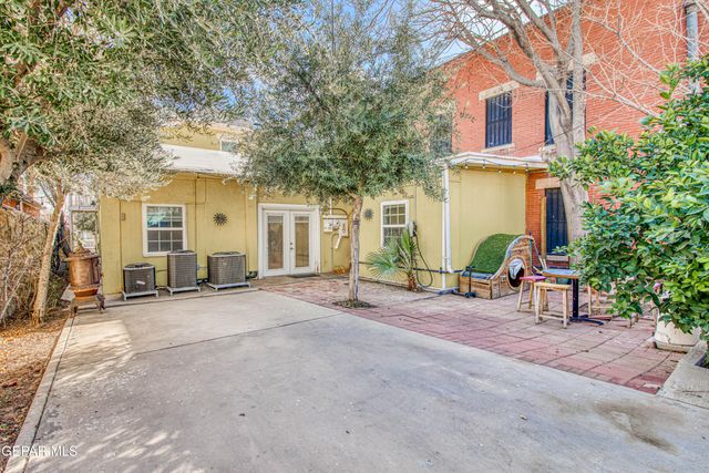 1003 Wyoming Avenue, El Paso, TX 79902