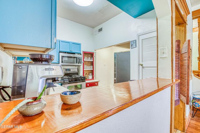 1003 Wyoming Avenue, El Paso, TX 79902