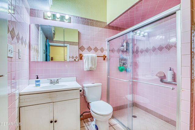 1003 Wyoming Avenue, El Paso, TX 79902