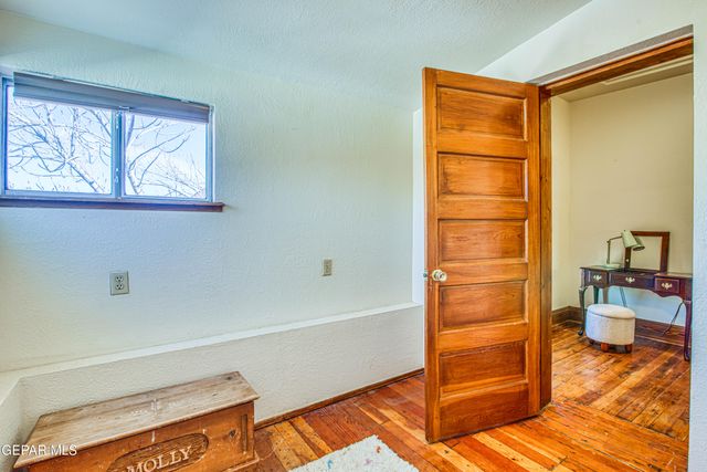 1003 Wyoming Avenue, El Paso, TX 79902